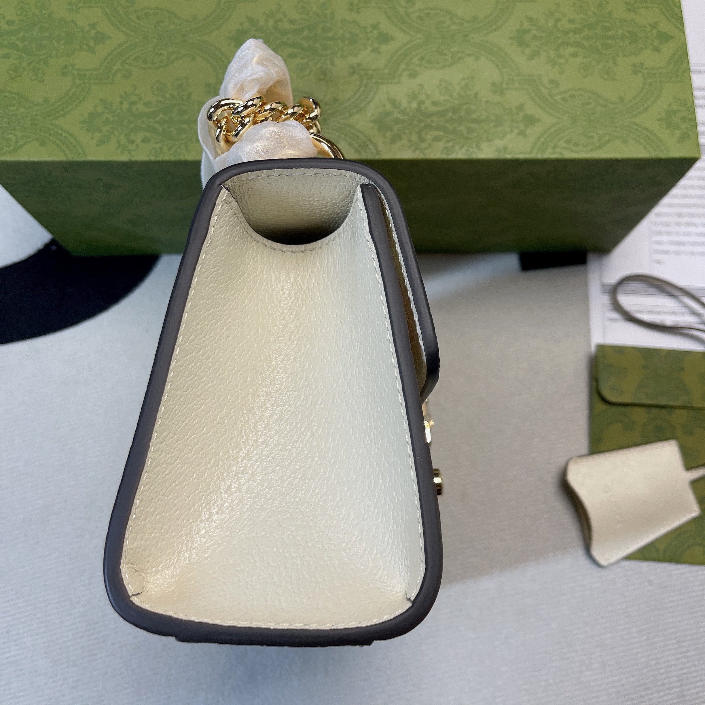 Padlock Small Strawberry Shoulder Bag White For Women, Women’s Bags 7.9in/20cm Glami