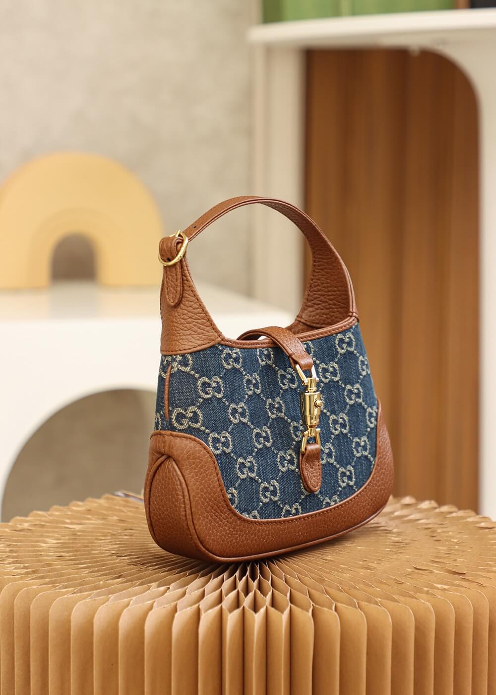 Gucci 637092 subaxillary bag Leather brown blue canvas