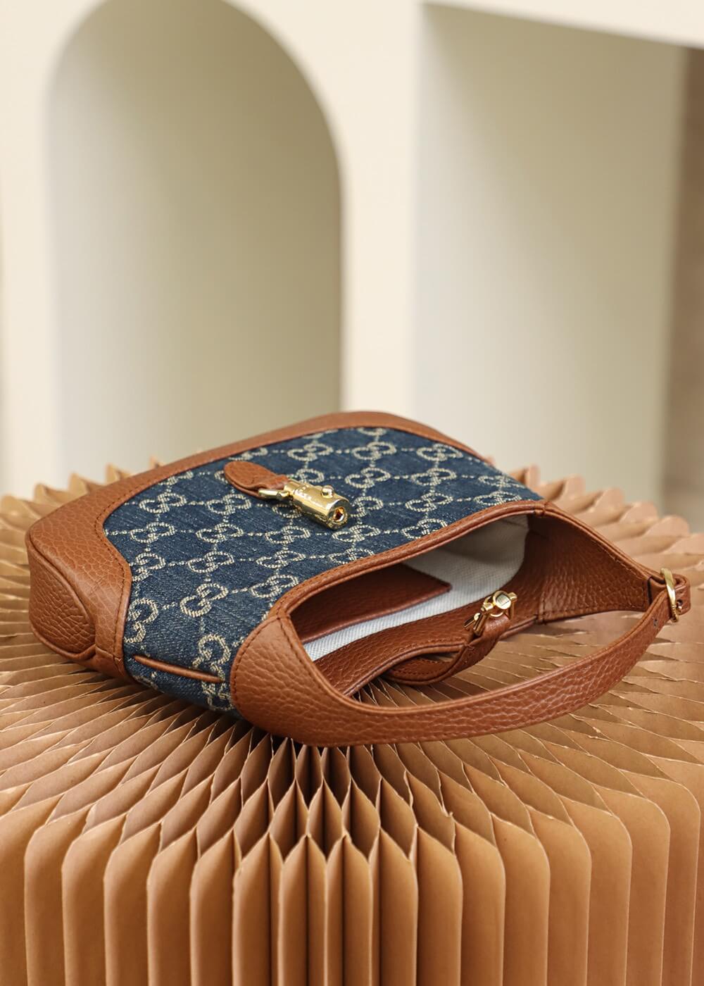 Gucci 637092 subaxillary bag Leather brown blue canvas