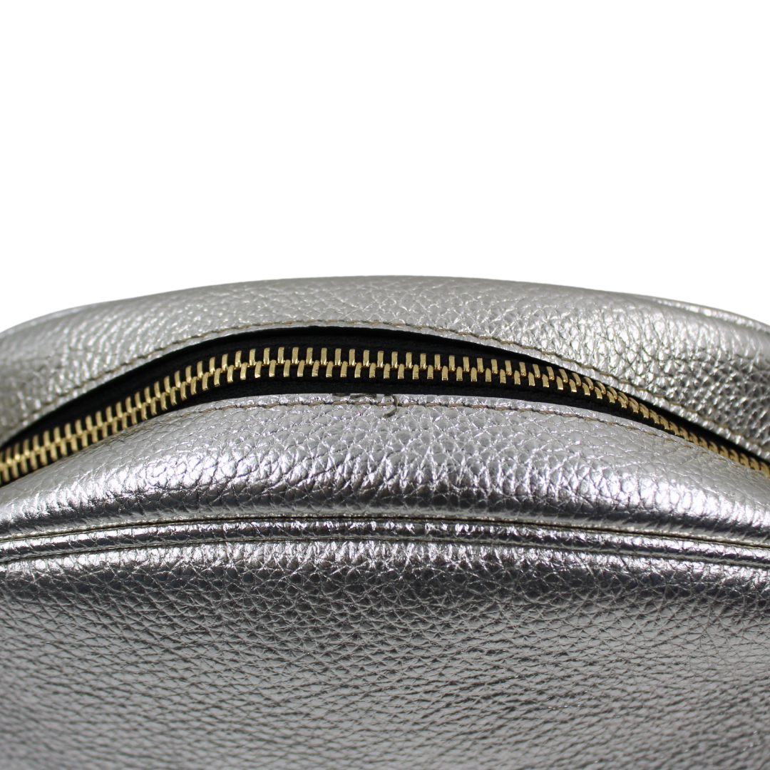 SaLouis Vuittonatore Ferragamo Crossbody Gancini