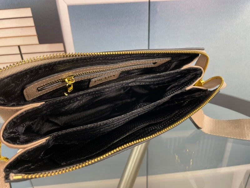 Prada Bags - Luxera Bags - 713