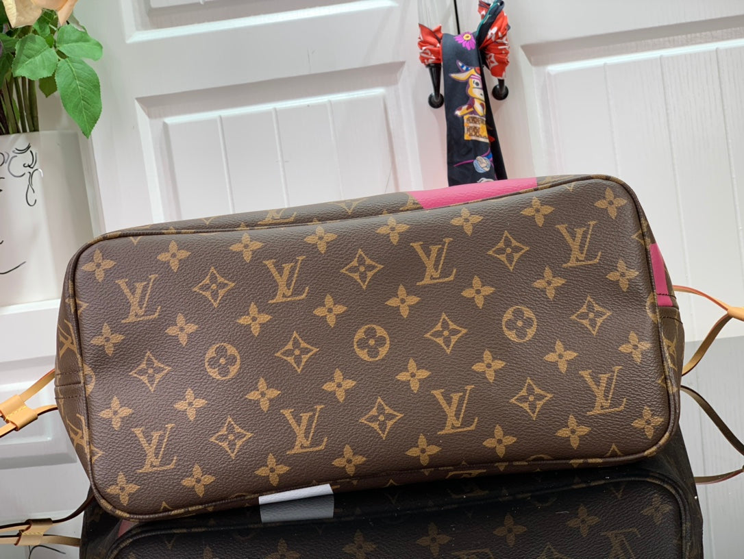 Louis Vuitton Neverfull MM Game On Tote Bag Monogram Canvas By Nicolas Ghesquiere For Women,  Shoulder Bags 12.2in/31cm Louis Vuitton M57452