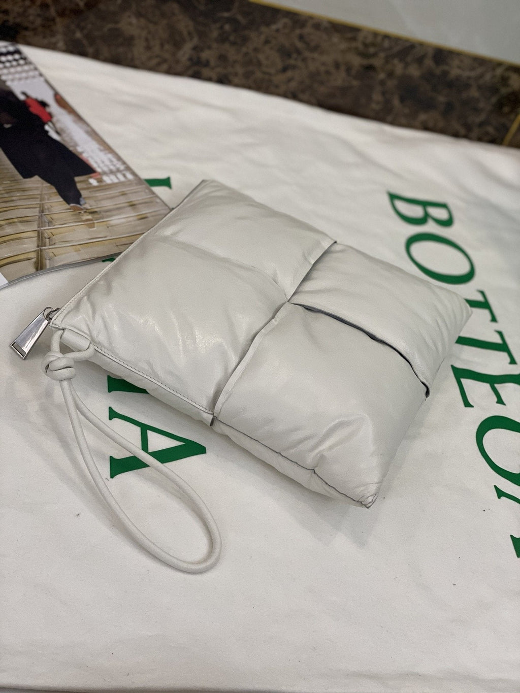 Bottega Veneta Clutch White, For Women, Bags 11in/28cm