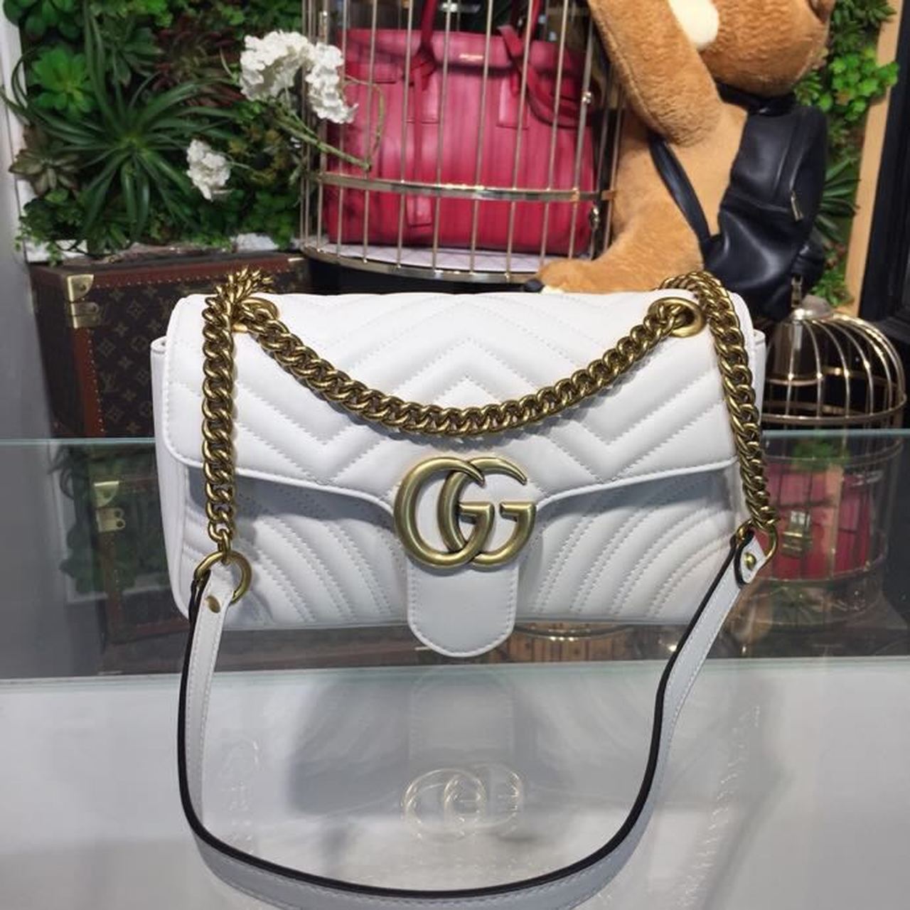 Gucci Marmont Small Matelassé Shoulder Bag White Chevron For Women 10in/25cm 443497 DTDiorT 9022