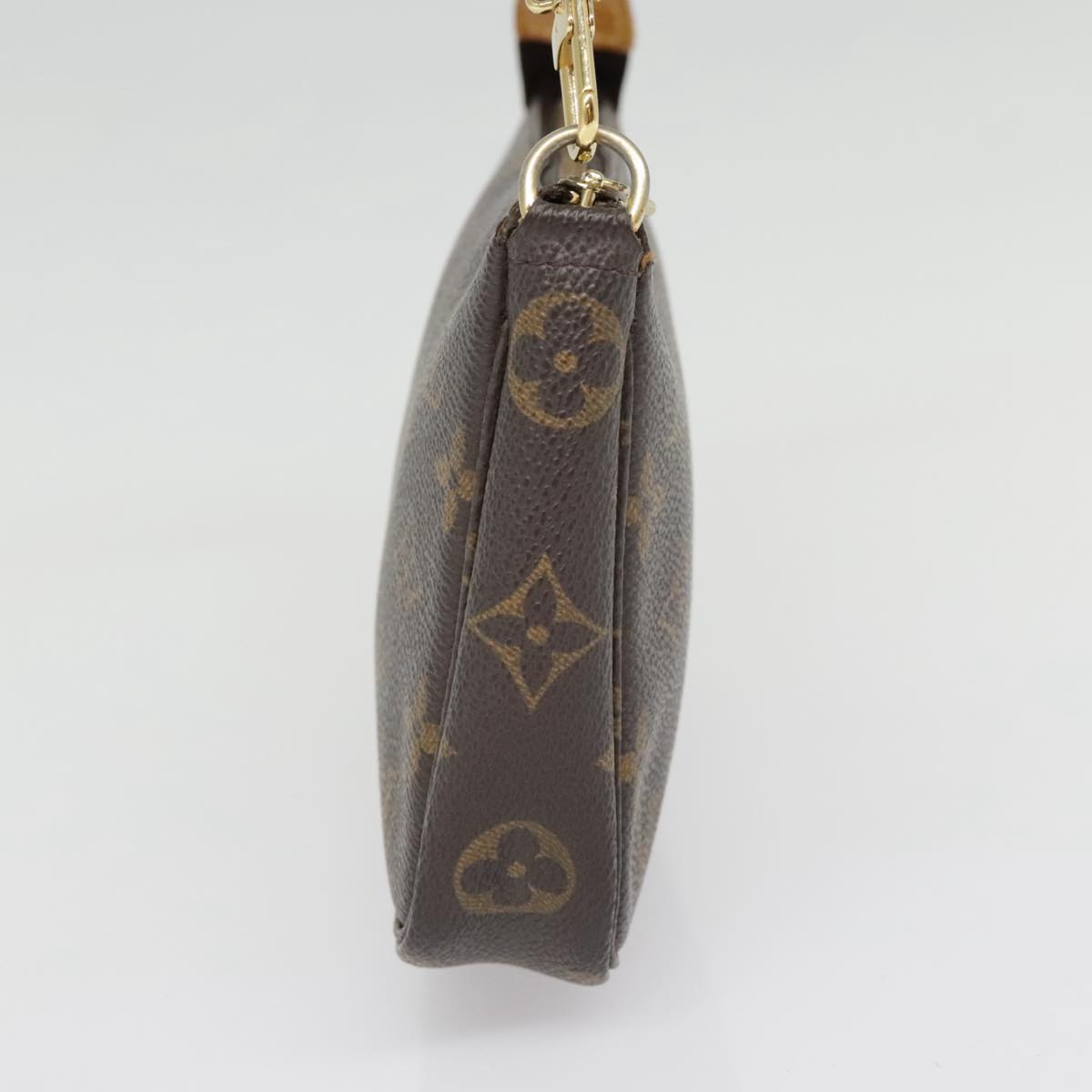 Louis Vuitton Pochette Accessoire  Canvas Clutch Bag
