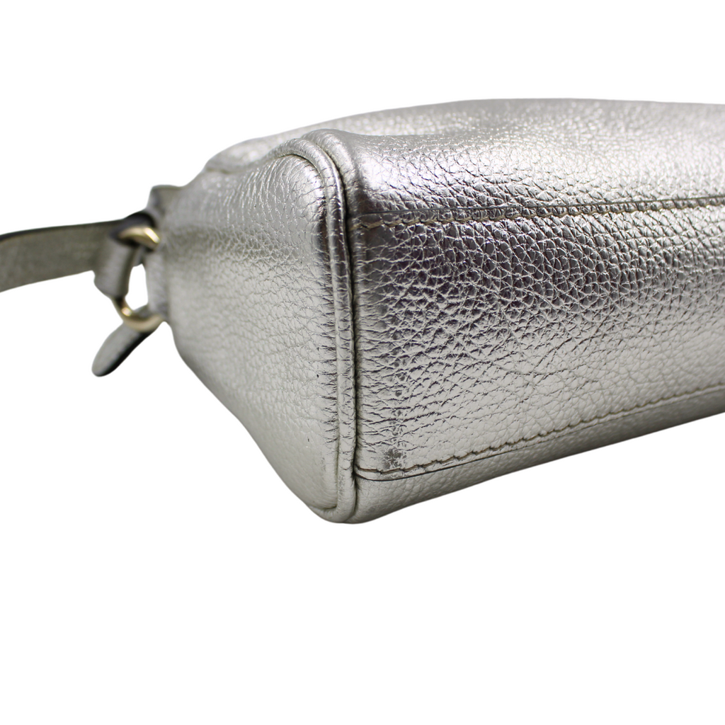 SaLouis Vuittonatore Ferragamo Crossbody Gancini