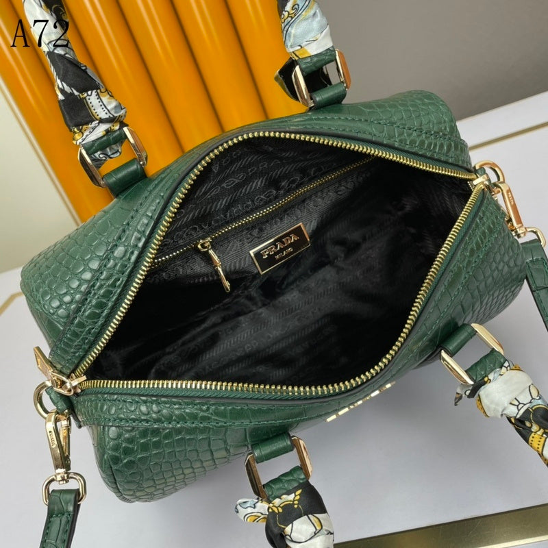Barnes-Bags - Prada Bags - 920