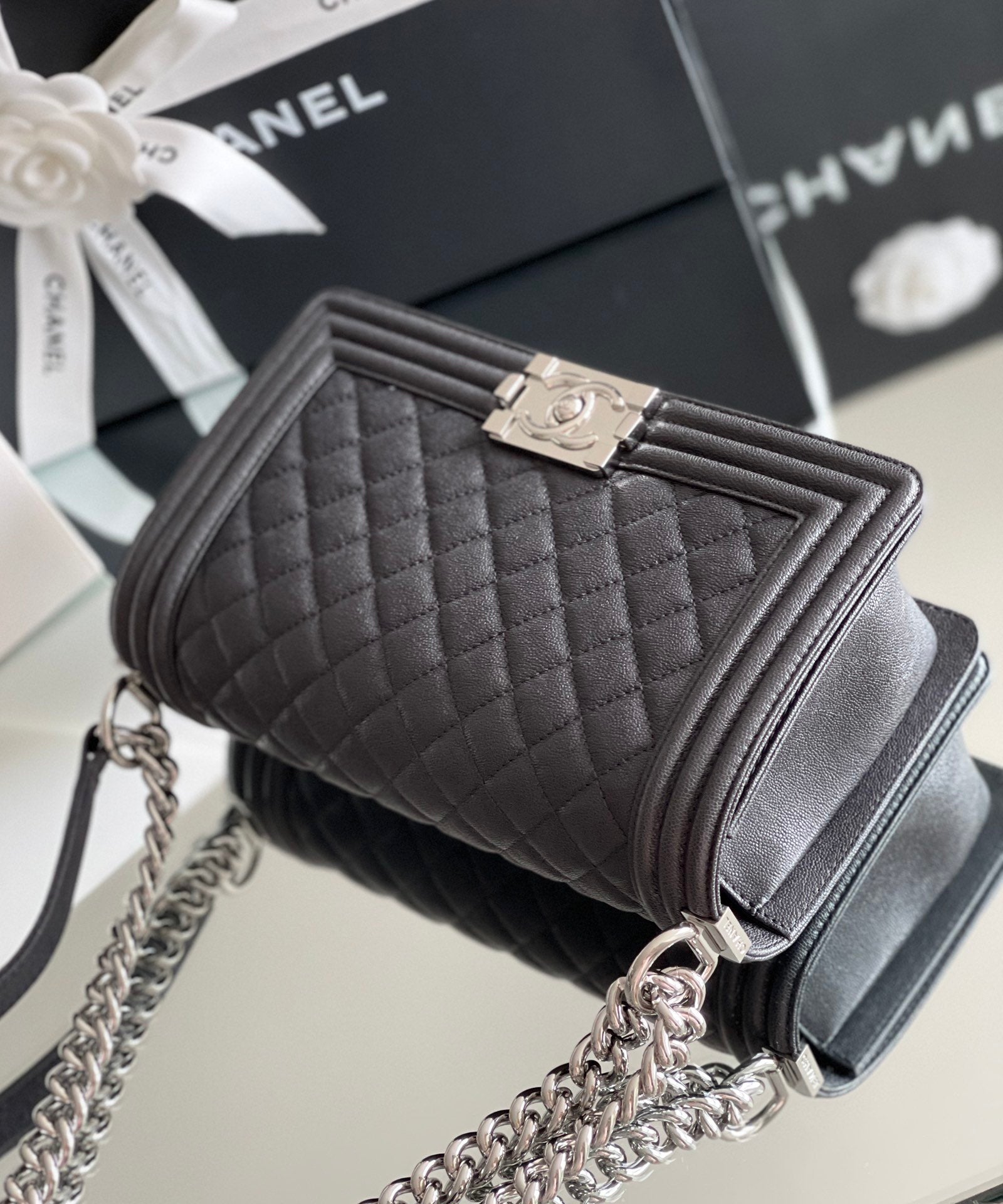 ChanelMeGLAMIum Classic GlamIap Bag 25cm Black For Women A67086