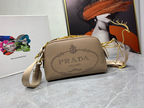 Barnes-Bags - Prada Bags - 827