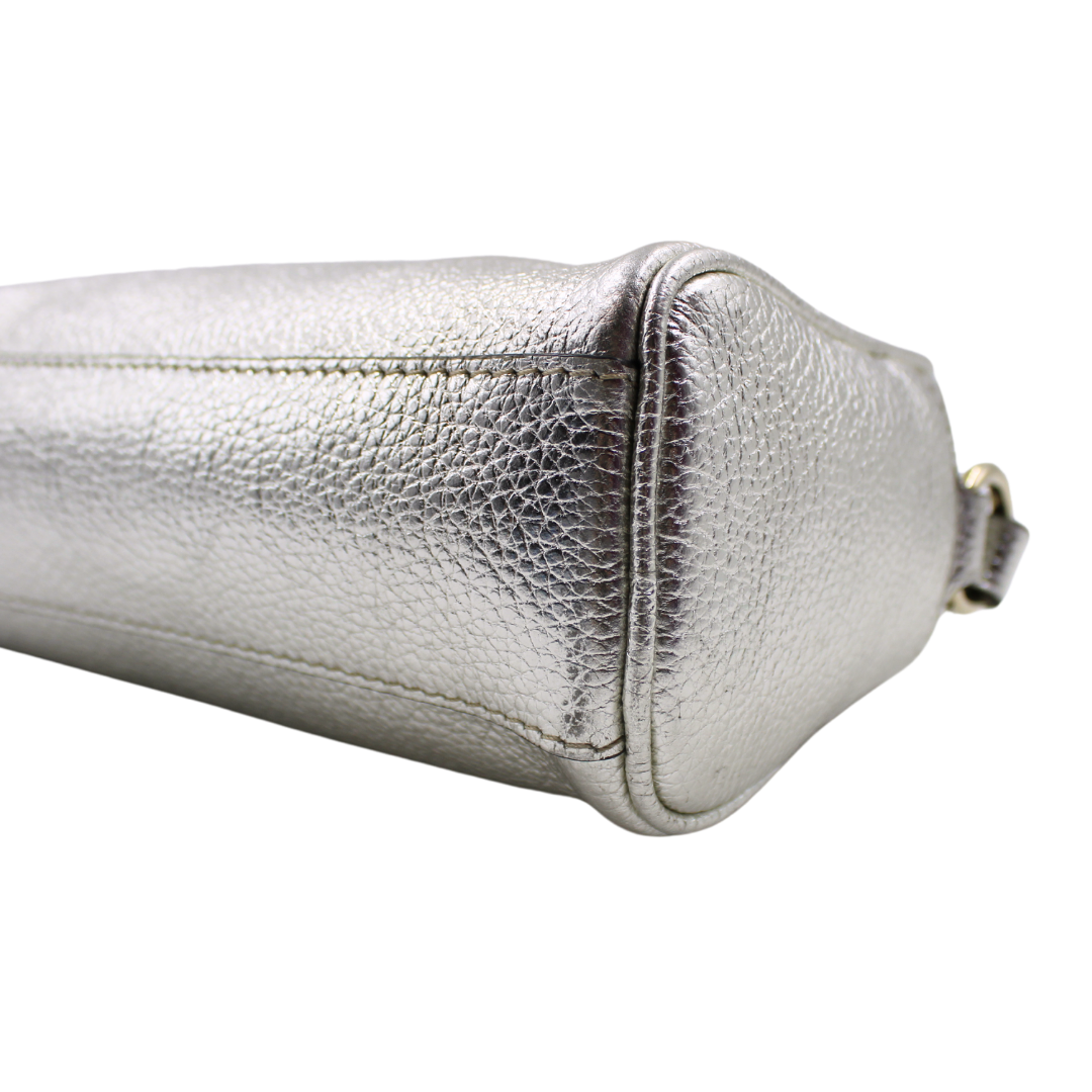 SaLouis Vuittonatore Ferragamo Crossbody Gancini