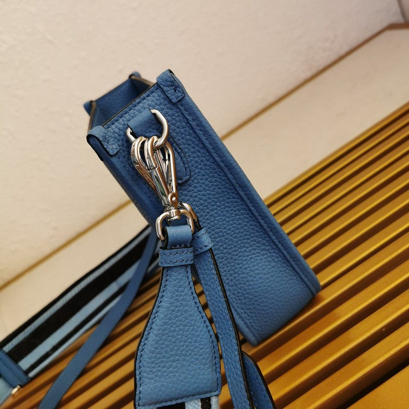 Prada Shoulders Bags - 009