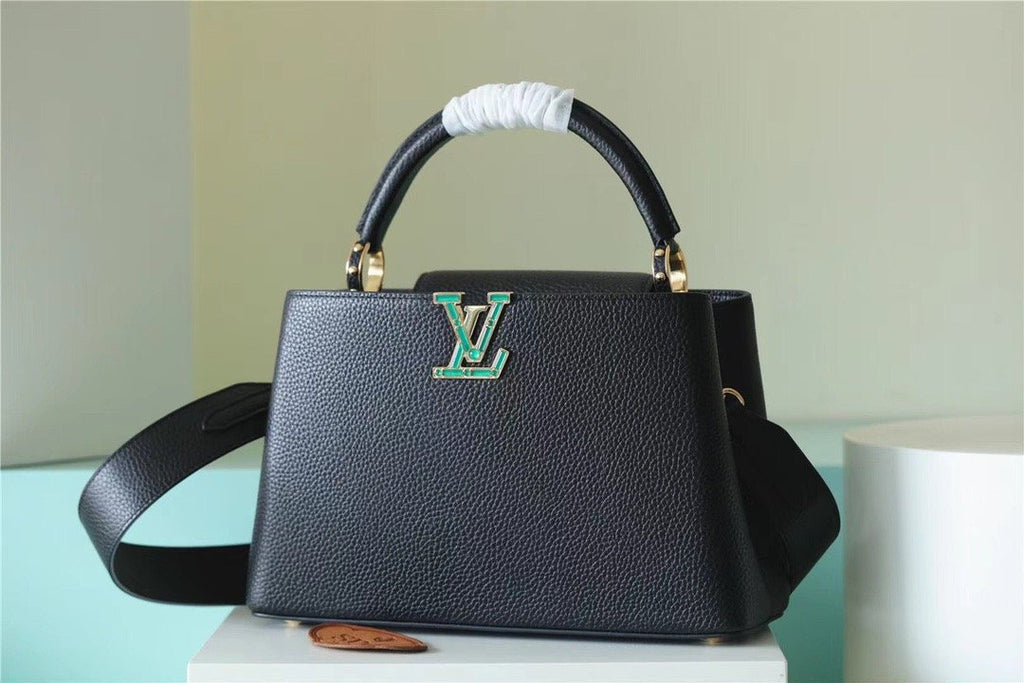Louis Vuitton Capucines MM Taurillon Black For Women,  Shoulder And Crossbody Bags 31.5cm/12.4in Louis Vuitton