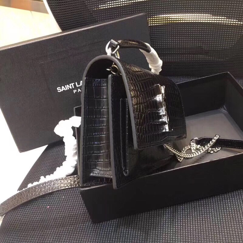 YSSL Sunset Chain Wallet Â In-Embossed Black For Women 8in/21cm YSL