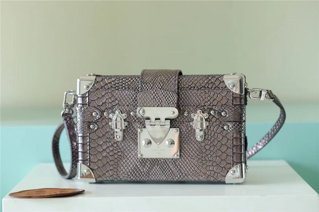 Louis Vuitton Petite Malle High Shiny Alligator By Nicolas Ghesquiere SiLouis Vuittoner For Women,  Shoulder And Crossbody Bags 7.9in/20cm Louis Vuitton 