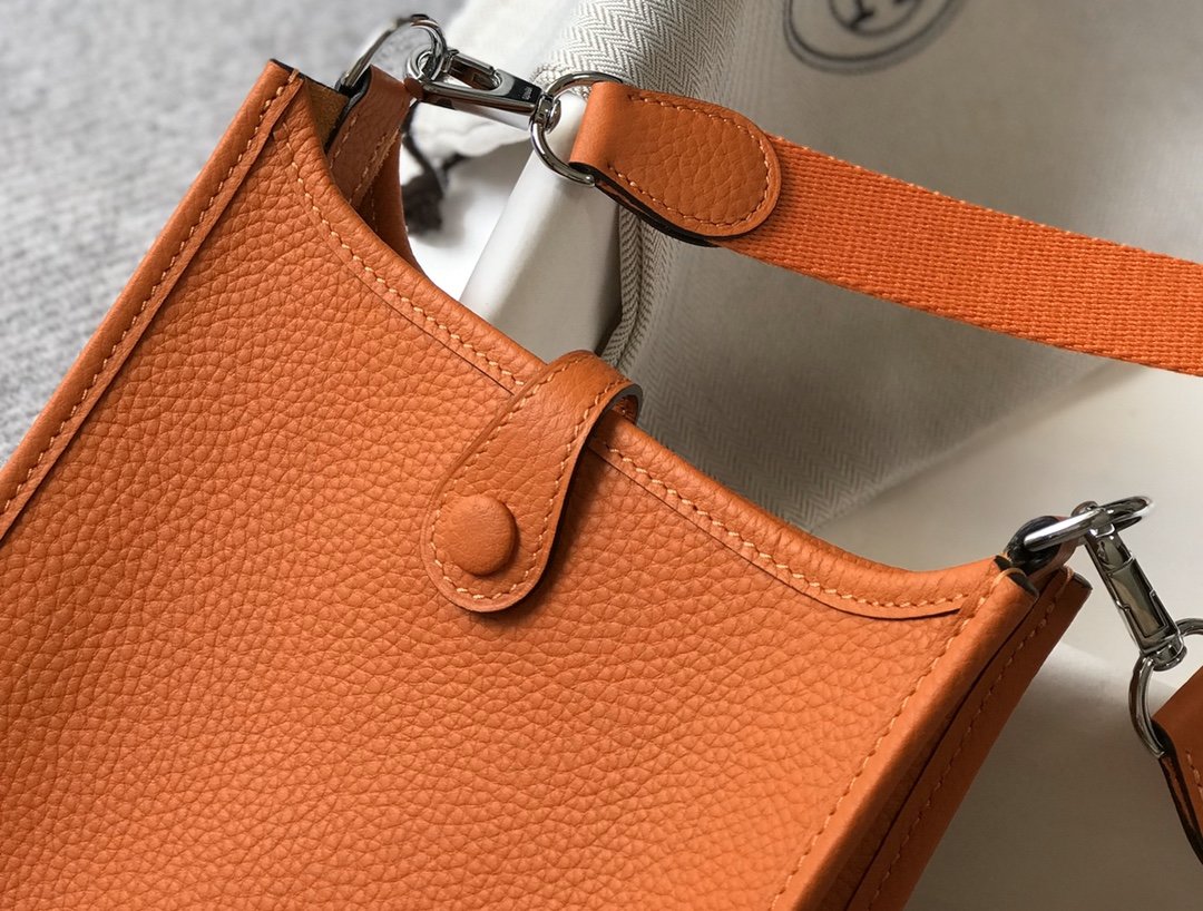 Evelyne 16 Amazone Bag Orange With SiLouis Vuittoner-Toned Hardware For Women, Shoulder And Crossbody Bags 6.3in/16cm