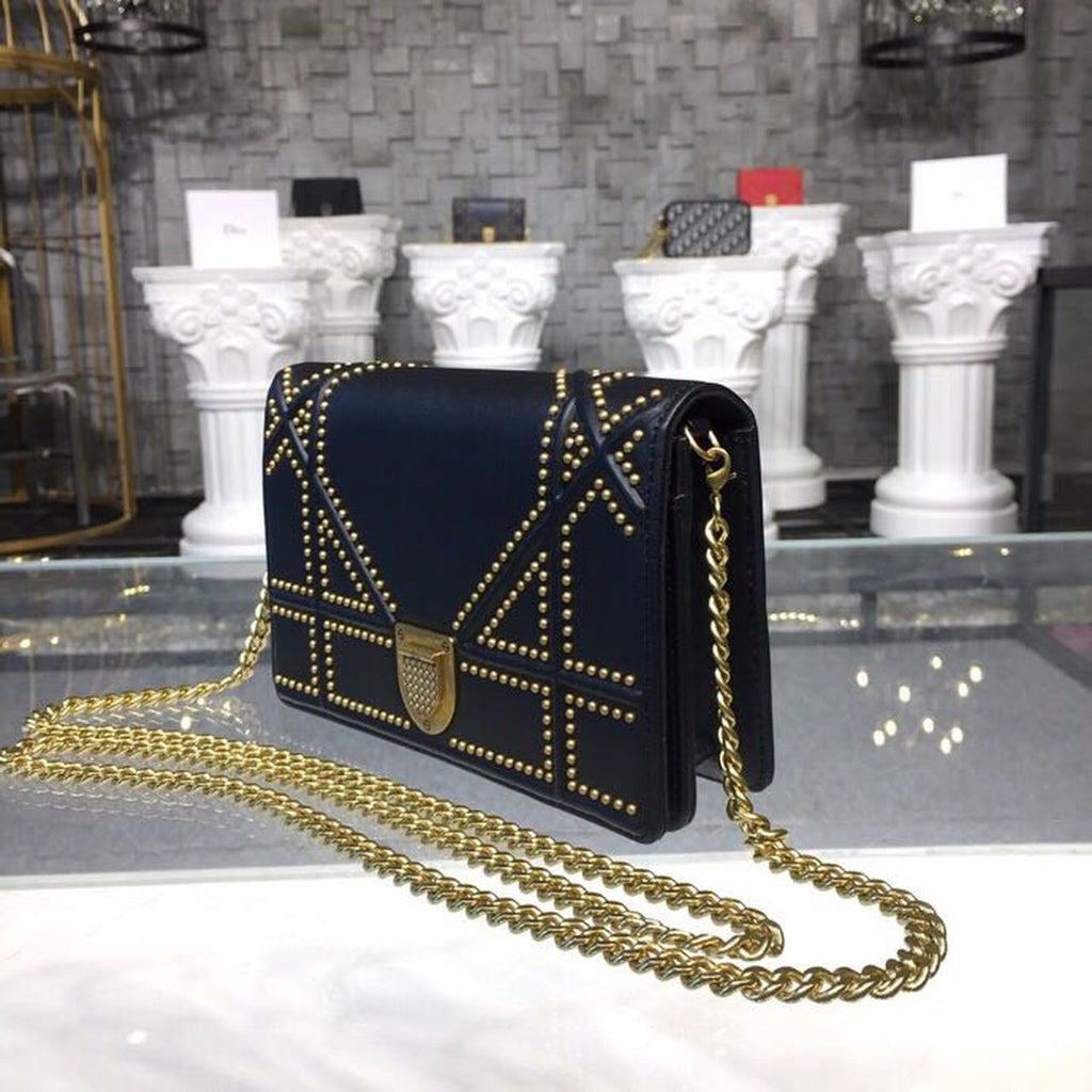 GLAMI GLAMIama Studded WOC Chain Clutch Black For Women 7.5in/19cm CD