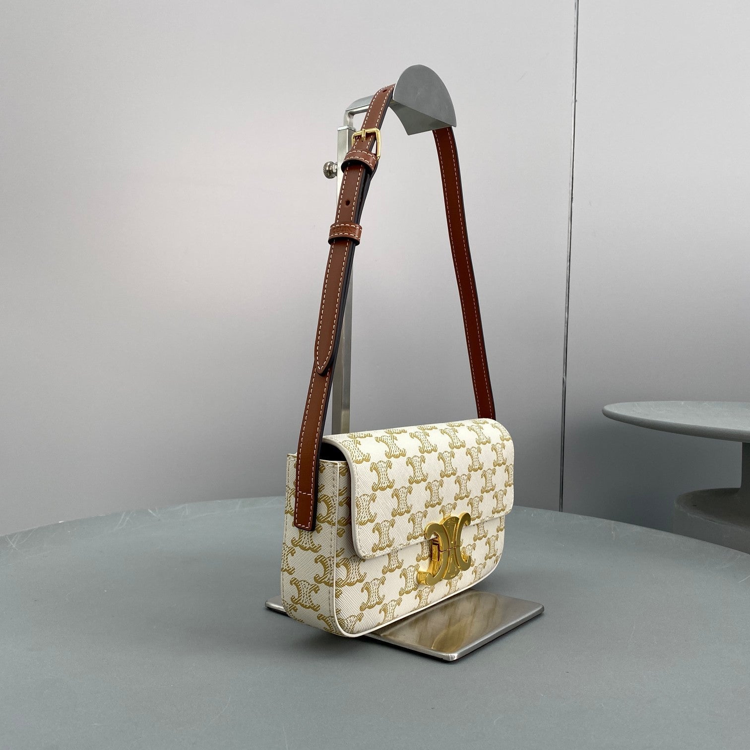 Triomphe Shoulder Bag In Triomphe Canvas White For Women 8in/20cm 194142CUZ.01BC