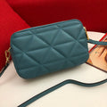 Barnes-Bags - Prada Bags - 928