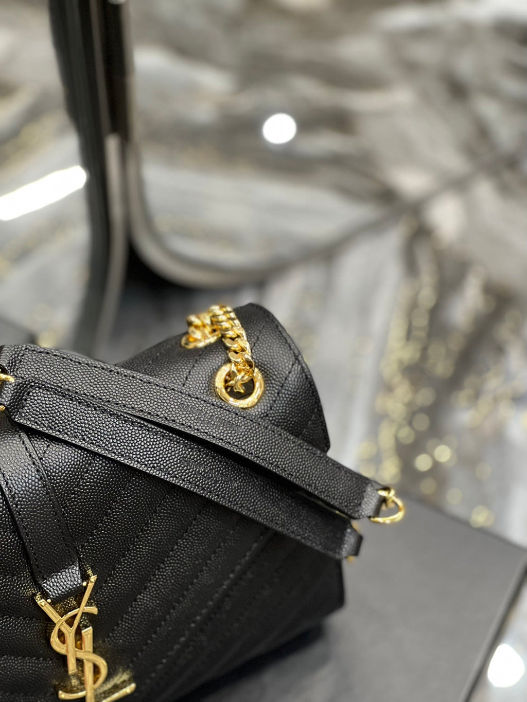 YSSL College Medium Chain Bag Black Gold Toned Hardware For Women 9in/24cm YSL 600279BRM071000