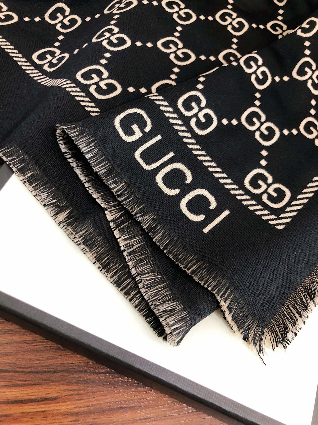 LB - Luxury Gucci Scarf 029