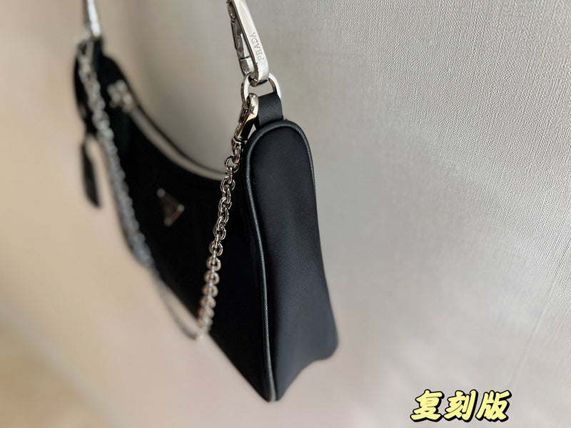 Prada Bags - Luxera Bags - 514