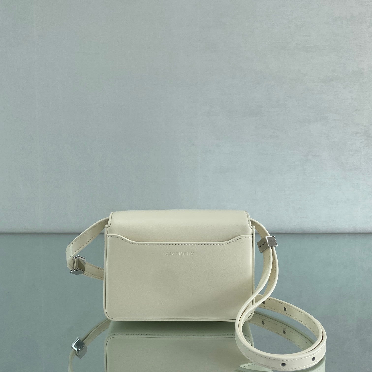 gv Small 4G Bag Ivory For Women, Handbags, Shoulder Bags 6.5in/16.5cm GVC