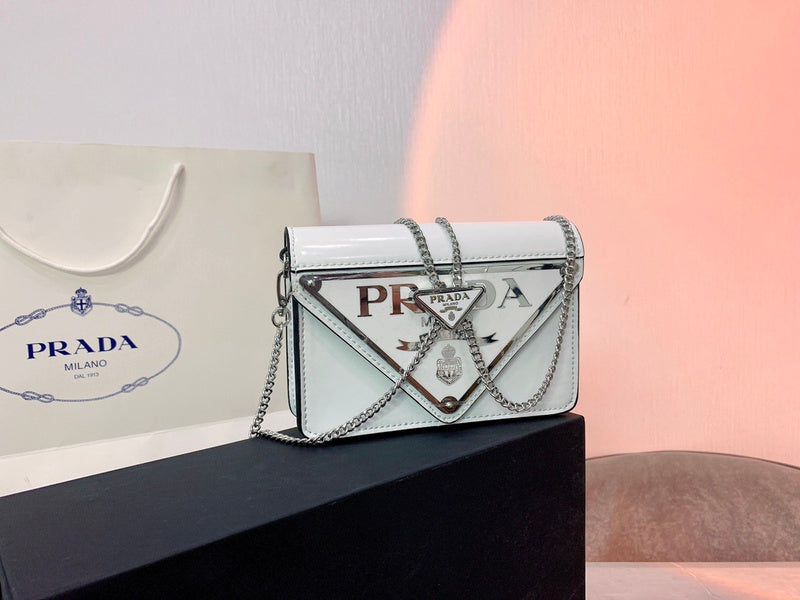 Barnes-Bags - Prada Bags - 962