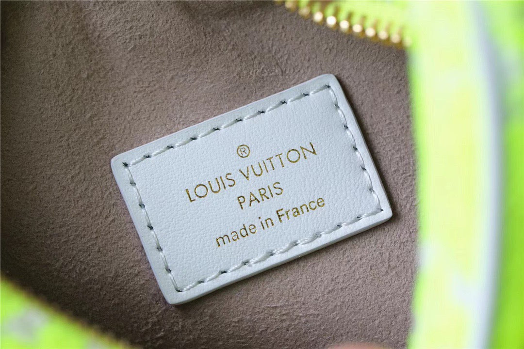 Louis Vuitton Loop Monogram Yellow For Women, Women’s Handbags, Shoulder Bags And Crossbody Bags 9.1in/23cm Louis Vuitton M81484