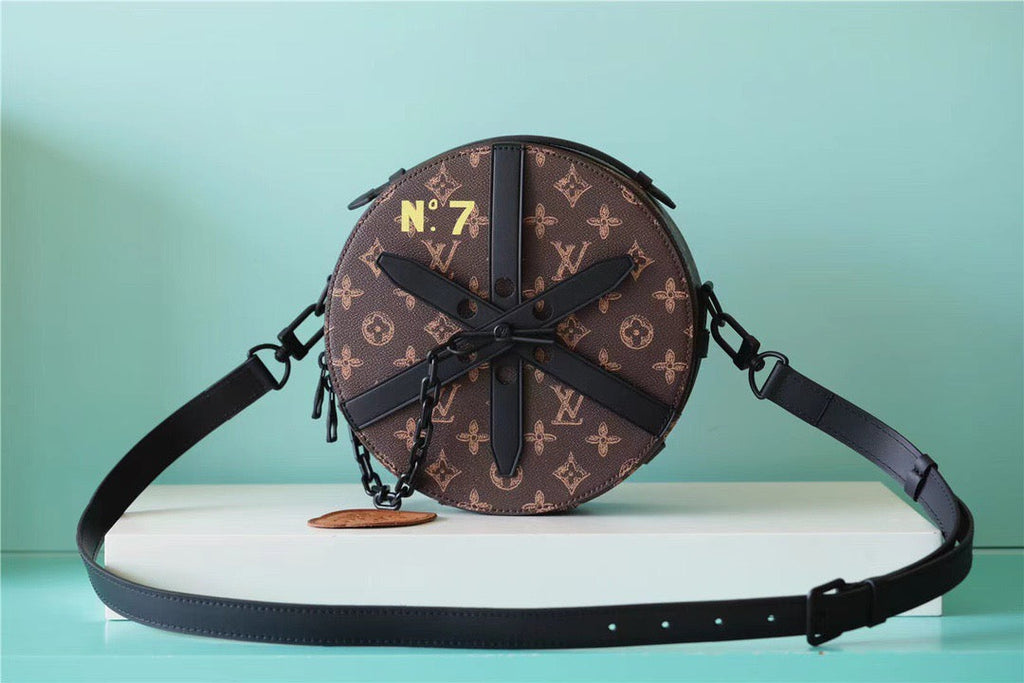 Louis Vuitton Wheel Box Monogram Canvas For Women, WomenÃƒÂ¢Ã¢â€šÂ¬Ã¢â€žÂ¢s Handbags, Shoulder Bags And Crossbody Bags 9.1in/23cm Louis Vuitton M59706Ãƒâ€šÃ‚Â 
