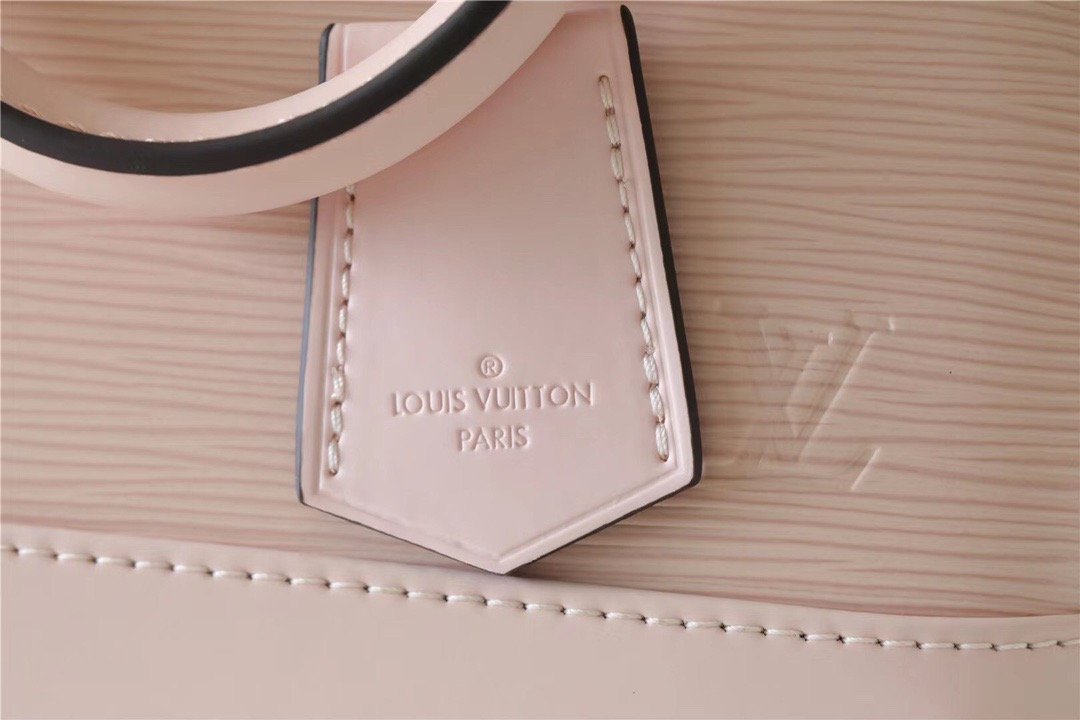 Louis Vuitton Alma Epi Quartz White For Women,  Shoulder And Crossbody Bags 23.5cm/9.3in Louis Vuitton
