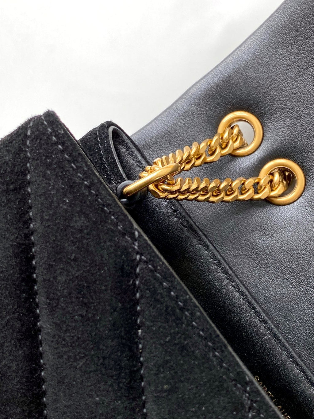 Top Quality Loulou Small Chain Bag In "Y" Black With Gold Hardware For Women 9.8in/23cm YSL 4946991U8671000