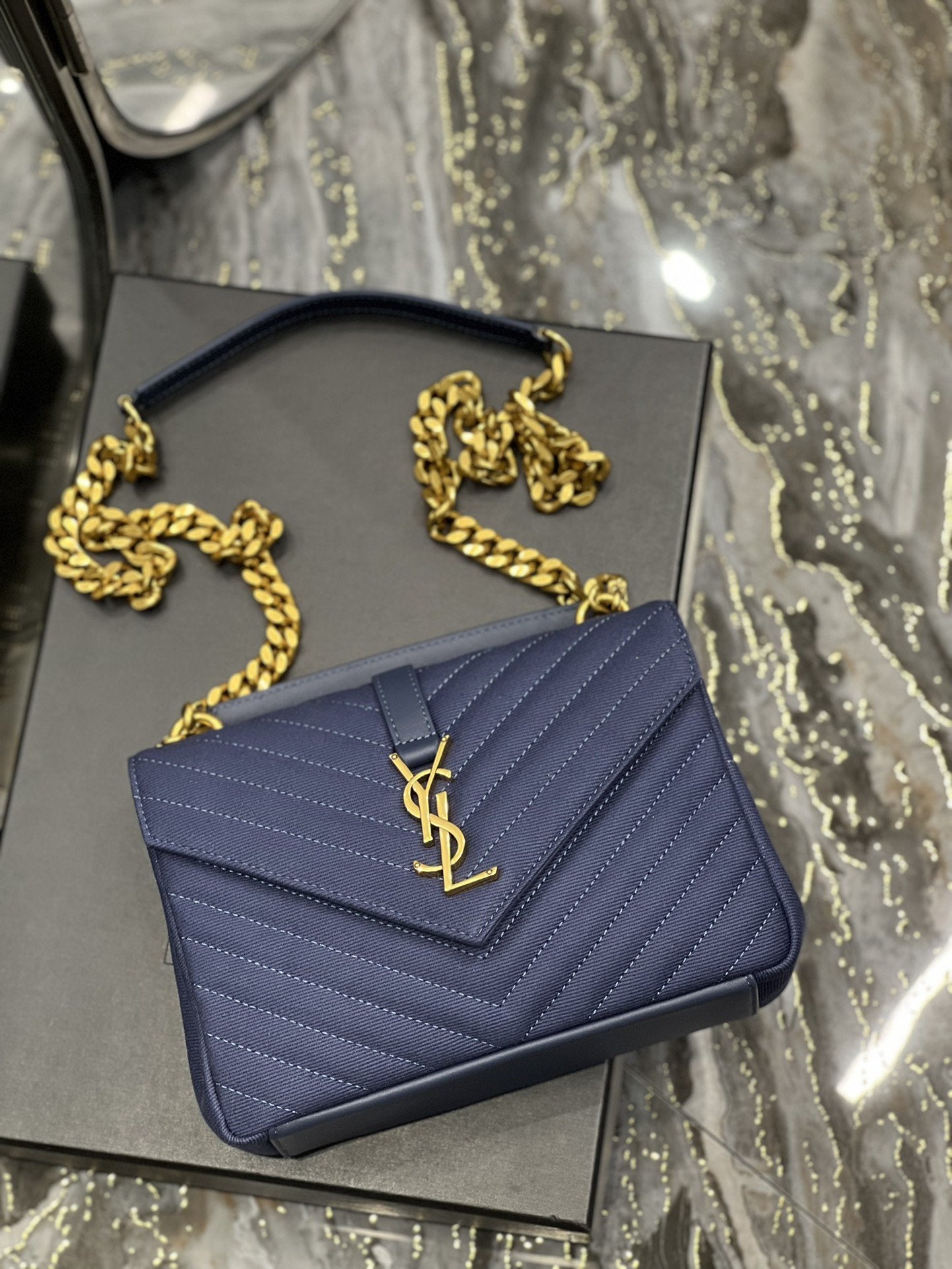 Top Quality Envelope MeTop Qualityum Bag Marine In Mix MatelassÃ© Grain De Poudre Embossed Material For Women 9.4in/24cm YSL 600185BOW914147