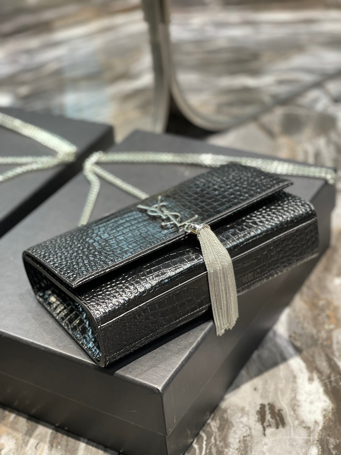 Top Quality Kata MeTop Qualityum Chain Bag Black With Tassel For Women 9.4in/24cm YSL 354119DND0N1000