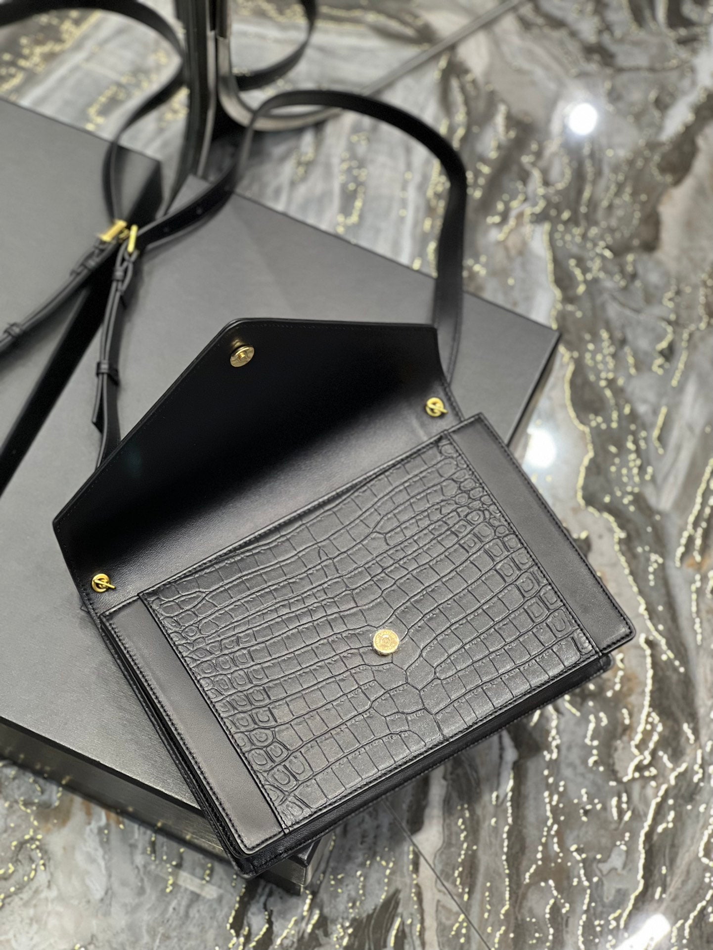 Top Quality Gaby Satchel Bag In Black With Gold Toned Hardware For Women 10.2in/26cm YSl 695724DZEUW1000