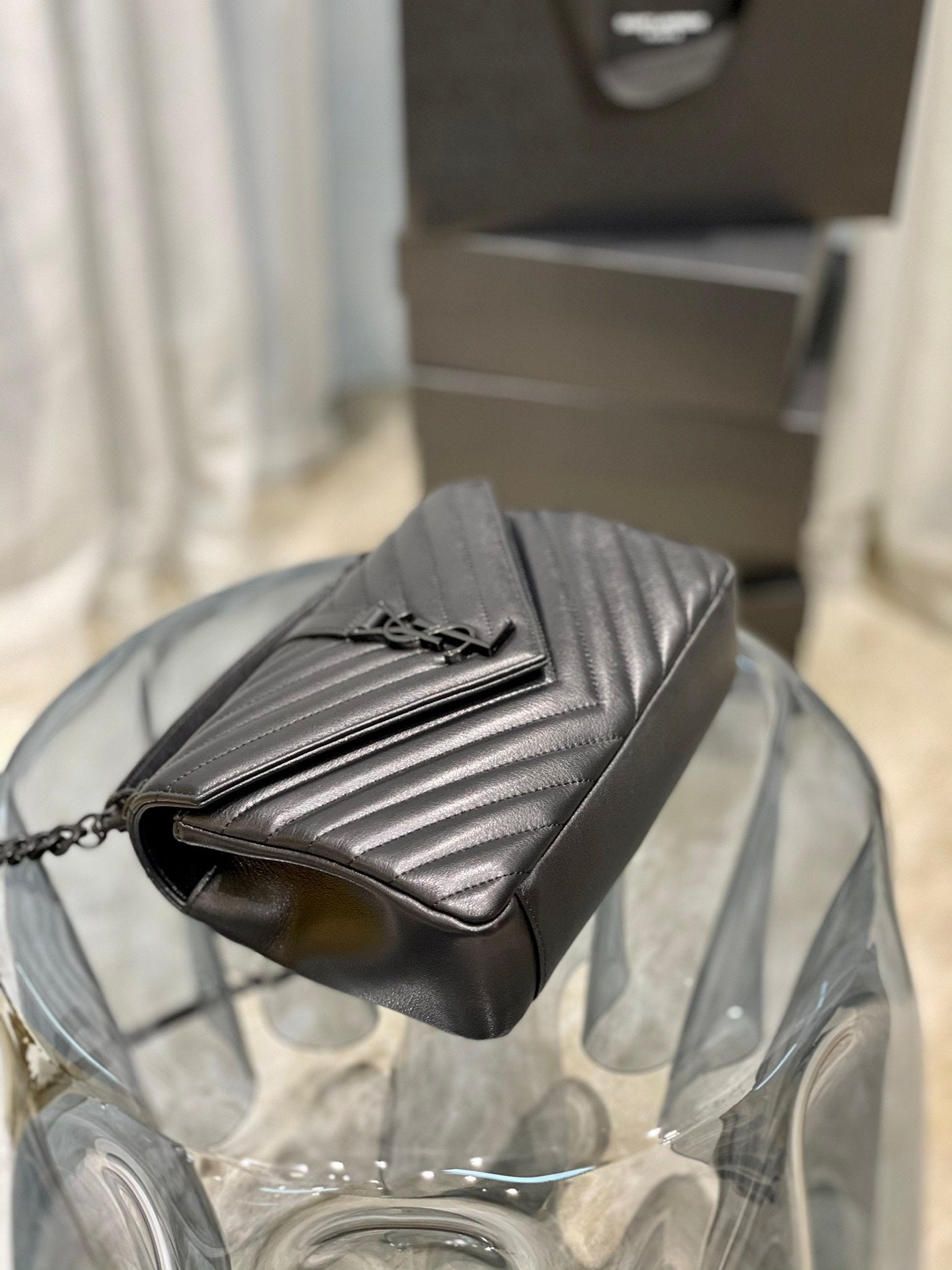Top Quality College MeTop Qualityum Chain Bag Black Metal Toned Hardware For Women 9.4in/24cm YSL 600279BRM081000
