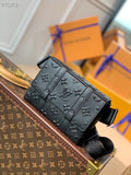 Louis Vuitton Trunk Slingbag Monogram Seal Black For Men, Bags, Crossbody Bags 8.1in/20.5cm Louis Vuitton M57952