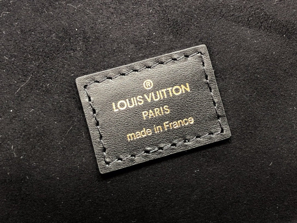 Louis Vuitton Pochette Metis Monogram Empreinte Black For Spring,  Shoulder And Crossbody Bags 9.8in/25cm Louis Vuitton M46028