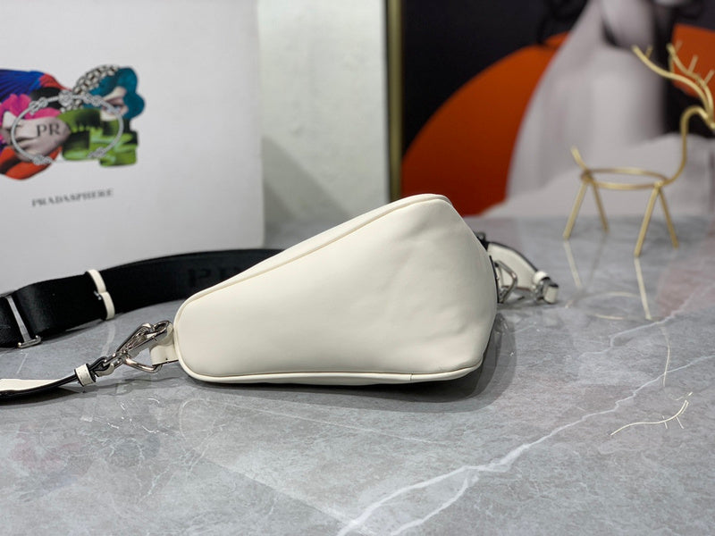 Barnes-Bags - Prada Bags - 813