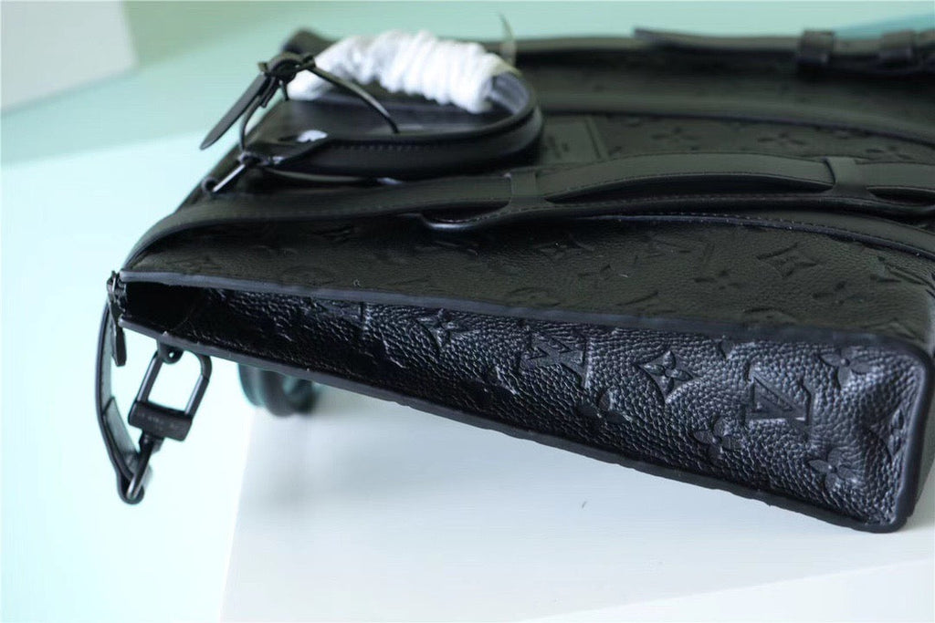 Louis Vuitton Sac Plat Cross Taurillon Black For Men, Bags, Shoulder And Crossbody Bags 28.5in/11.2cm Louis Vuitton M59960