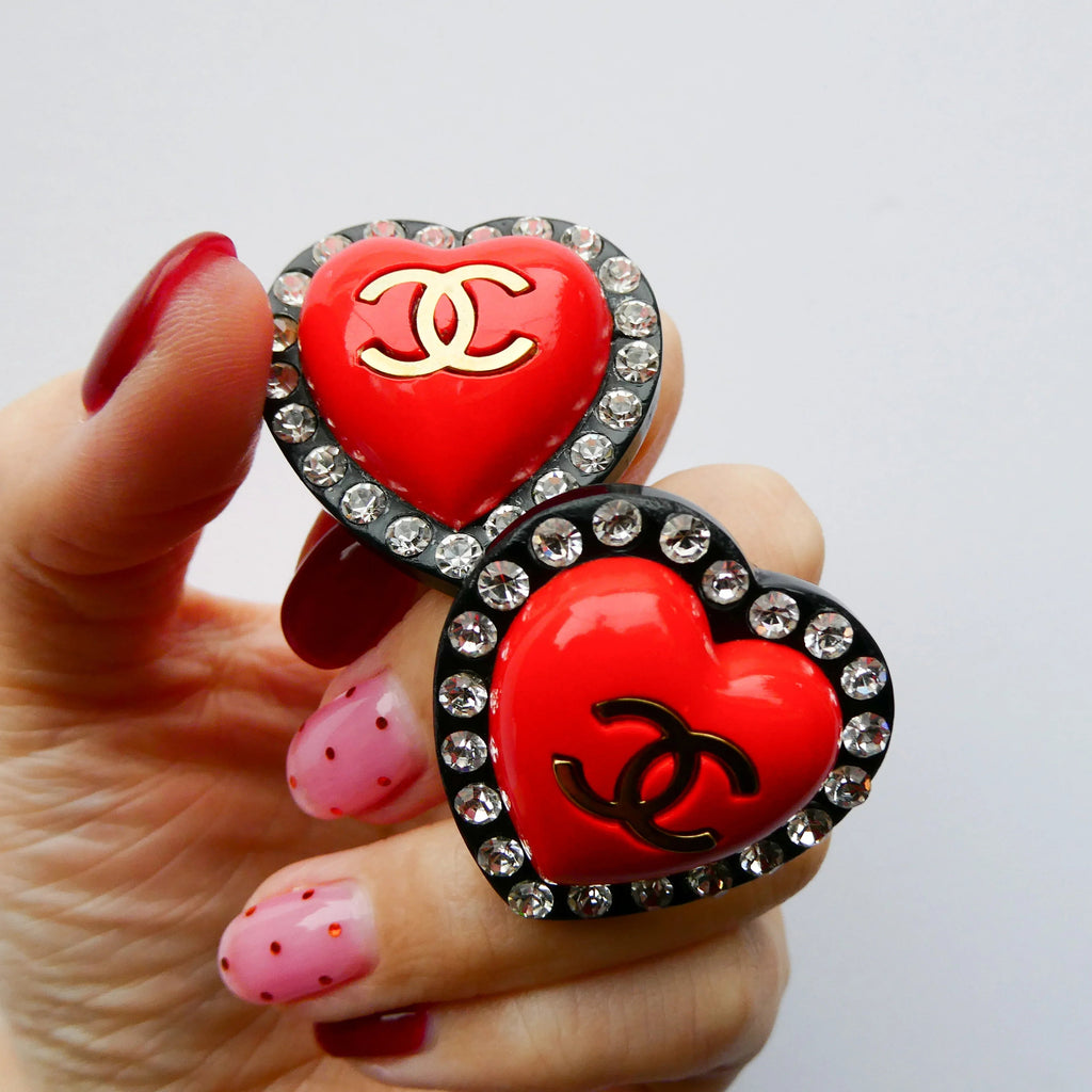 CHANEL 1995 Cristal Heart CC Earrings