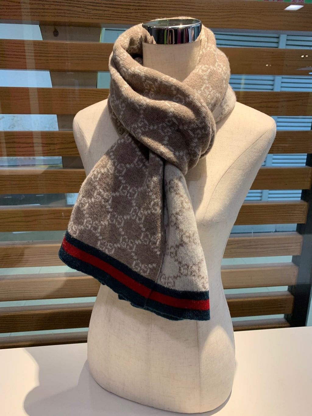 LB - Luxury Gucci Scarf 006