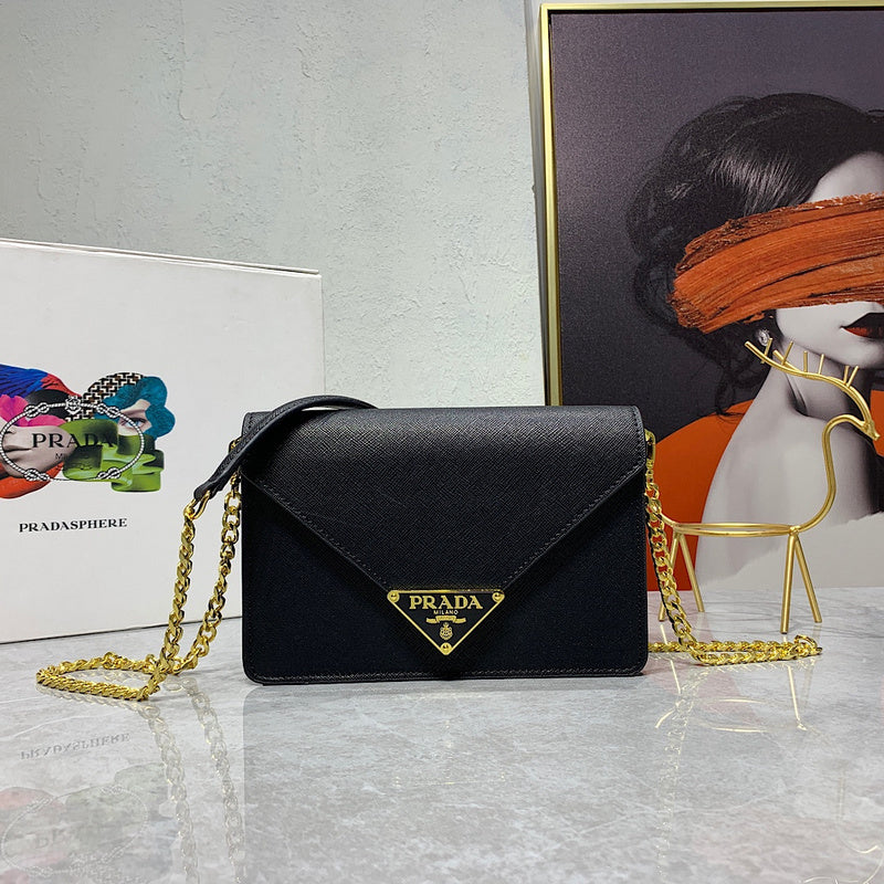 Barnes-Bags - Prada Bags - 917