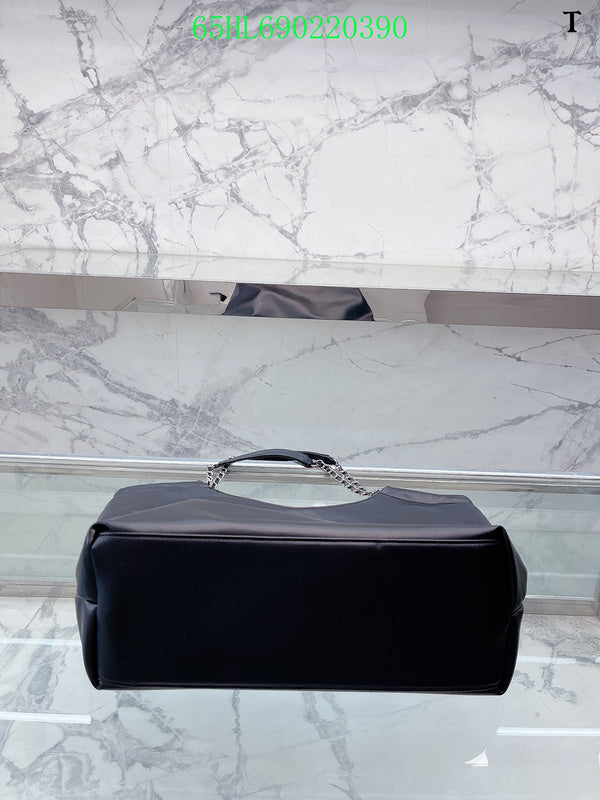 Prada Bags - The Luxera Bags  523