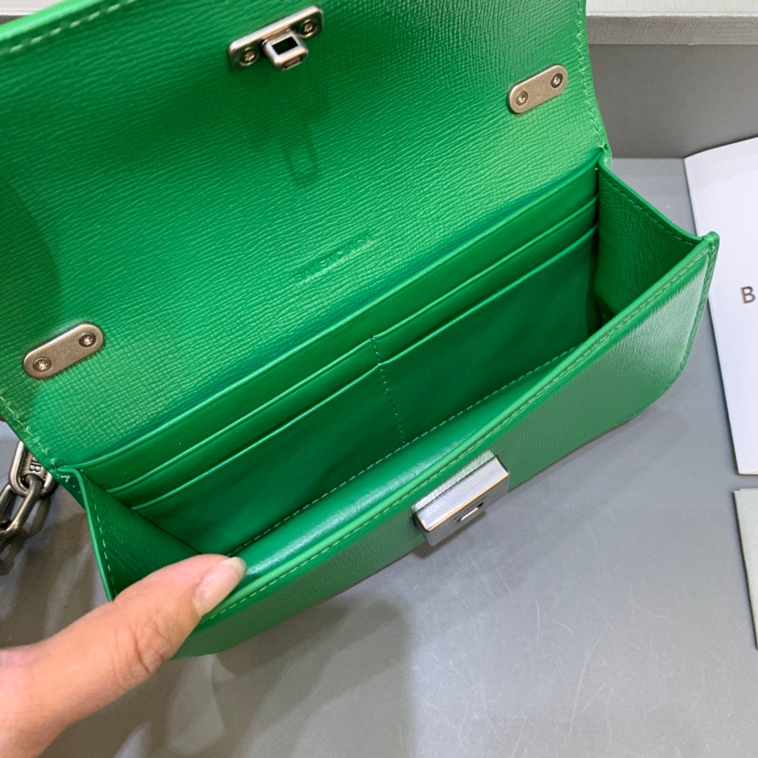 Gossip Small On Chain Shoulder Bag Green, For Women,  Bags 7.4in/19cm