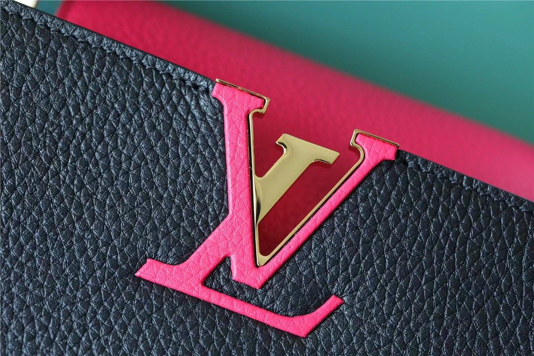 Louis Vuitton Capucines Taurillon Black/ Rose Berlingot For Women, WomenÃƒÂ¢Ã¢â€šÂ¬Ã¢â€žÂ¢s Bags, Shoulder And Crossbody Bags 10.6in/27cm Louis Vuitton