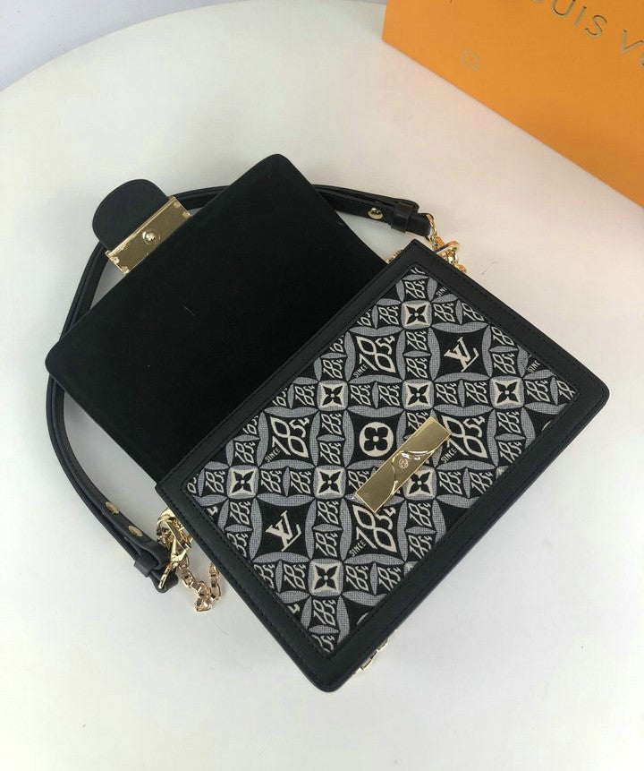 Louis Vuitton Dauphine MM Monogram Flowers Gray For Women,  Shoulder And Crossbody Bags 9.8in/25cm Louis Vuitton M57211
