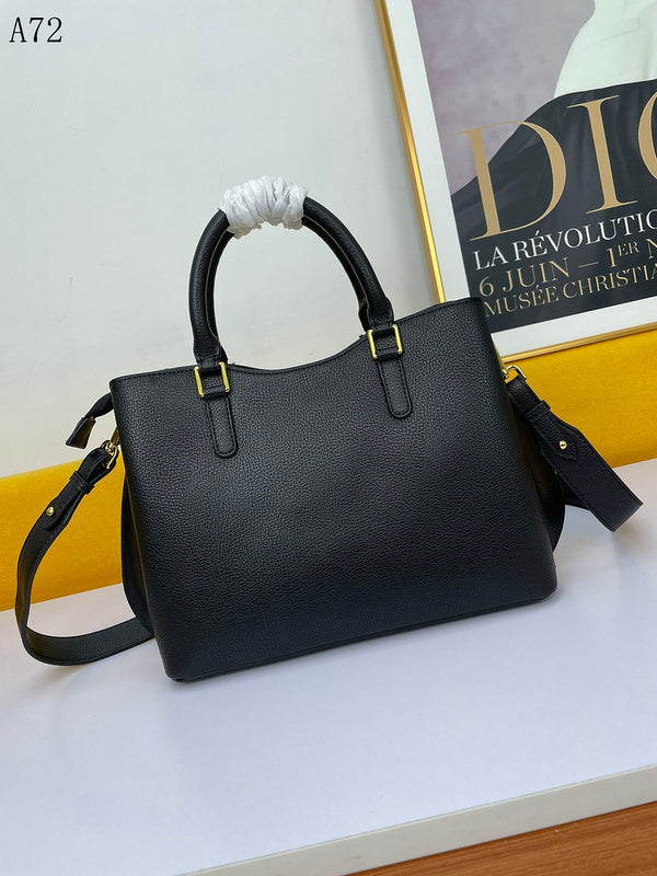 Barnes-Bags - Prada Bags - 923