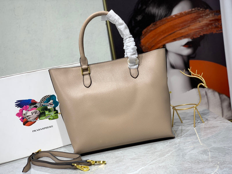 Barnes-Bags - Prada Bags - 846