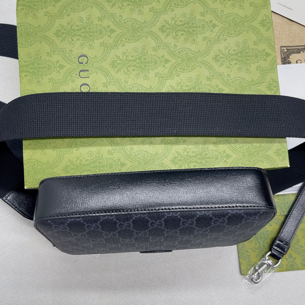 Shoulder Bag With Interlocking G Black Supreme Canvas For WomenÃ‚Â  9.6in/24.5cm 703468 92THF 1000