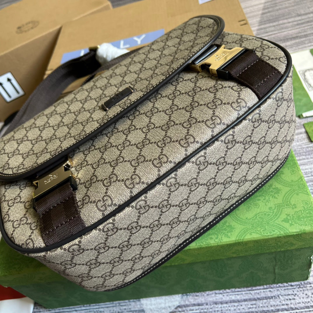 Gucci Messenger Bag Shoulder Bag Beige Gucci Supreme Canvas For Women,Men 12.9in/33cm 2101214094842